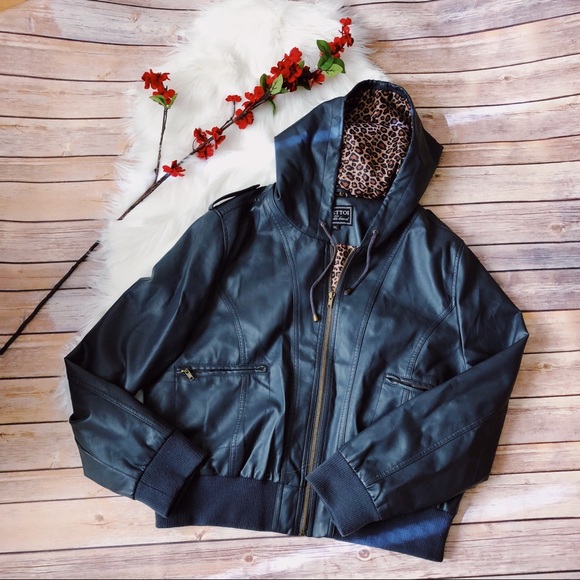 c’esttoi Jackets & Blazers - C’esttoi USA Leather Jacket